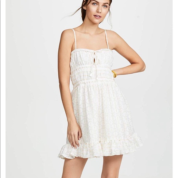 red carter white dress Red Carter Dress
